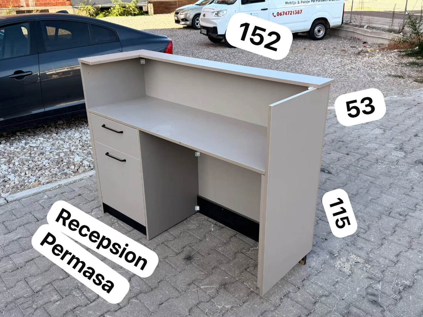 Banak recepsioni i bardhë gati për dorëzim